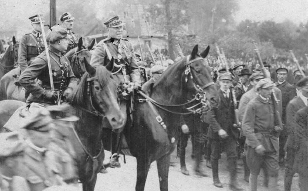 Uroczyste przekroczenie przez Wojsko Polskie byłej granicy polsko-niemieckiej pod Szopienicami 22.06.1922, na pierwszym planie na koniach mjr Jan Ludyga-Laskowski i gen. Stanisław Szeptycki