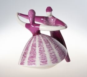 Figurka „Taniec ludowy”. Projekt Eryka Trzewik - Drost, wytwórnia Zakłady Porcelany Bogucice