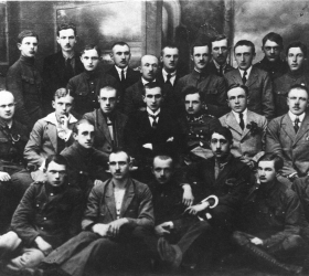 Grupa oficerów grupy Wawelberga